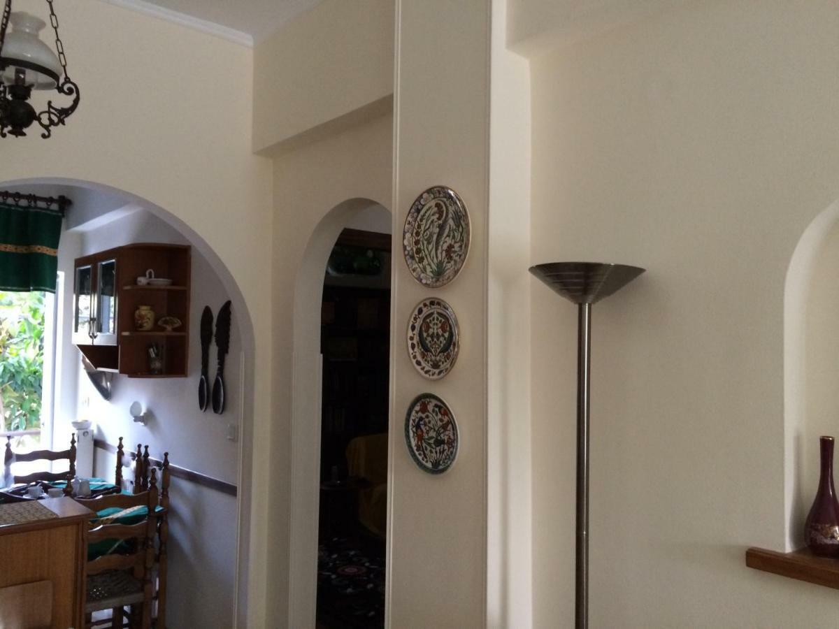Traditional House Peraia  Екстер'єр фото